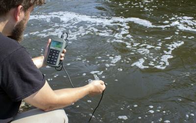 Вимірювання розчиненого у воді кисню
